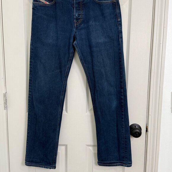 Diesel Larkee Relaxed Jeans Mens‎ 32x27.5 Blue Button Fly Medium Wash Y2K - Picture 4 of 16